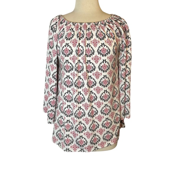 Erma’s Closet Pink Floral Women’s Long Sleeve Top Blouse with Design Size XS - Picture 2 of 8